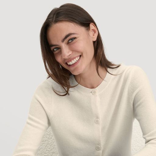 Strick Jacke aus Bio - Merinowolle mit Cashmere | Farbe: weiß - Green Shopping Days