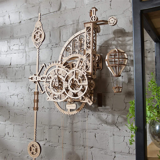 Ugears Aero Uhr mit Pendel - Green Shopping Days
